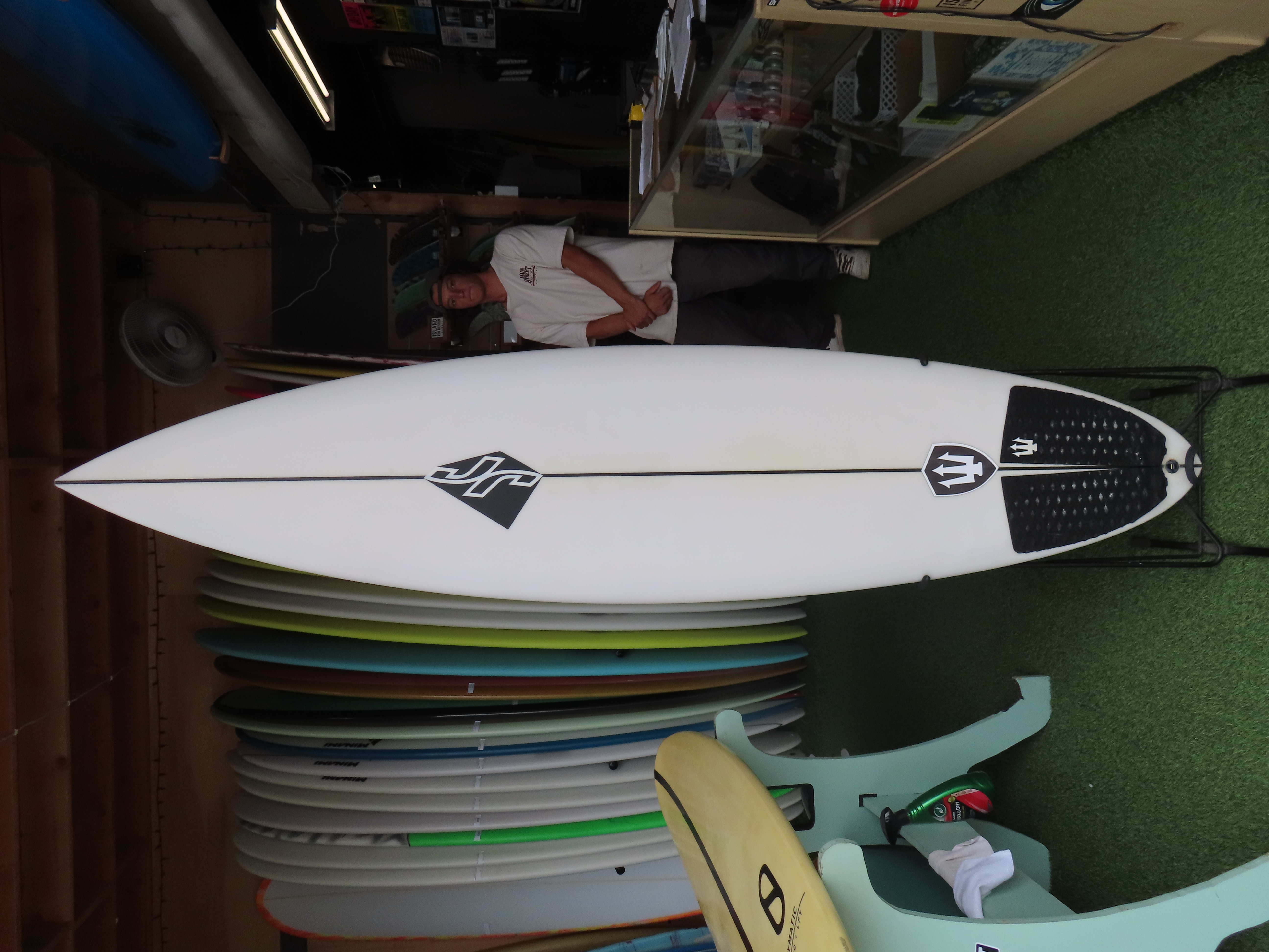 6ft 10in JR surfboards 32.6L #3583